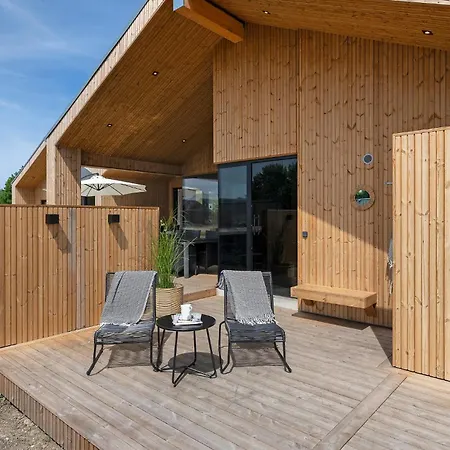 Beautiful In With Sauna *
